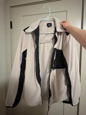 H&M Beige Colorblock Fleece Jacket